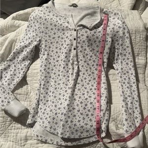 Women’s lucky brand thermal flower top, size small